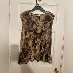 Textured Ruffled jacquard blouse